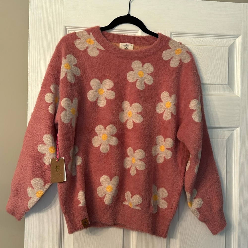Simply Southern sweater. Pink with flowers size Medium. New with tags
